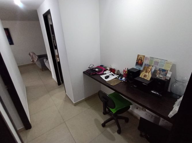 Apartamento de 3 alcobas en venta en Laureles, Medellín, 80 m² · foto 16 de 18