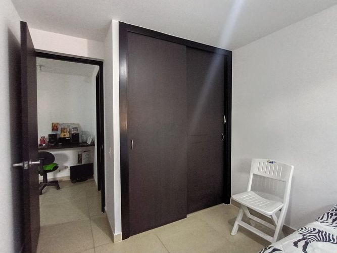 Apartamento de 3 alcobas en venta en Laureles, Medellín, 80 m² · foto 15 de 18
