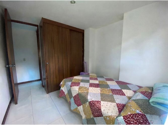 Apartamento en venta en Urbanizacion Quintas De La 5ta, Itagüí · foto 7 de 10