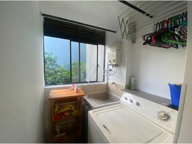 Apartamento en venta en Urbanizacion Quintas De La 5ta, Itagüí · foto 10 de 10