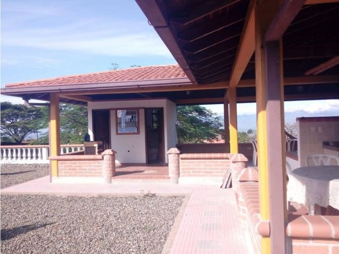Casa de 7 alcobas en venta en Cerritos, Pereira, 740 m² · foto 13 de 17