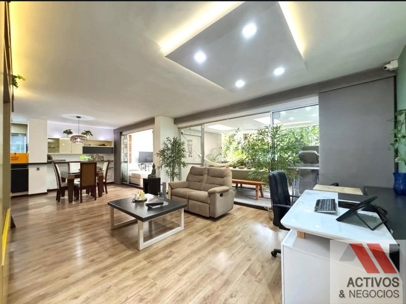 Apartamento en venta en Loma Del Esmeraldal, Envigado · foto 5 de 24