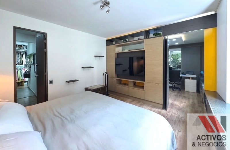 Apartamento en venta en Loma Del Esmeraldal, Envigado · foto 12 de 24