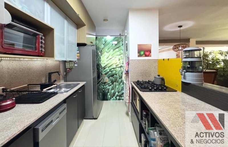 Apartamento en venta en Loma Del Esmeraldal, Envigado · foto 18 de 24
