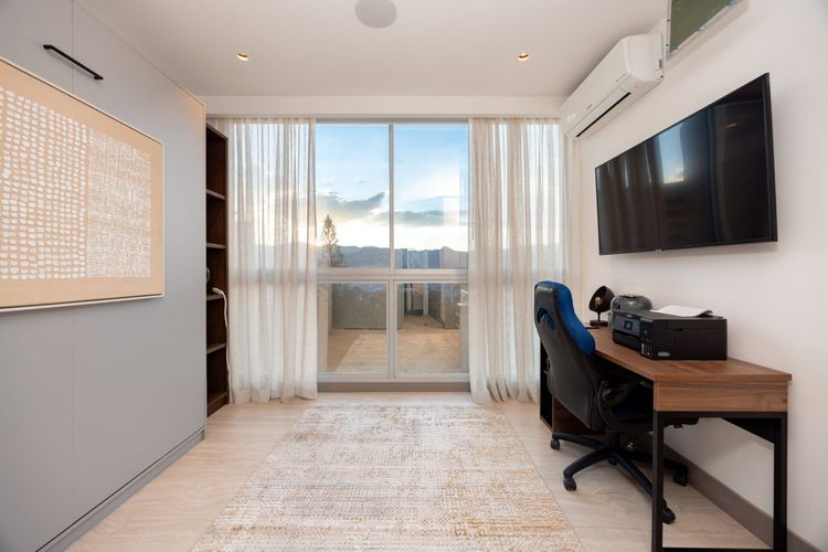 Apartamento de 3 alcobas en venta en Las Lomas, Medellín, 197 m² · foto 9 de 20