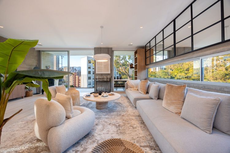 Apartamento de 3 alcobas en venta en Las Lomas, Medellín, 197 m² · foto 7 de 20