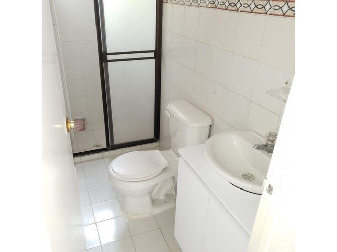 Apartamento de 3 alcobas en venta en Centro, Rionegro, 84 m² · foto 10 de 12