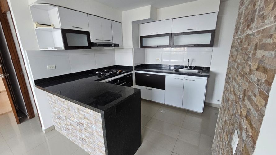 Apartamento de 3 alcobas en arriendo en Urbanizacion Los Corales, Barranquilla, 88 m² · foto 6 de 17
