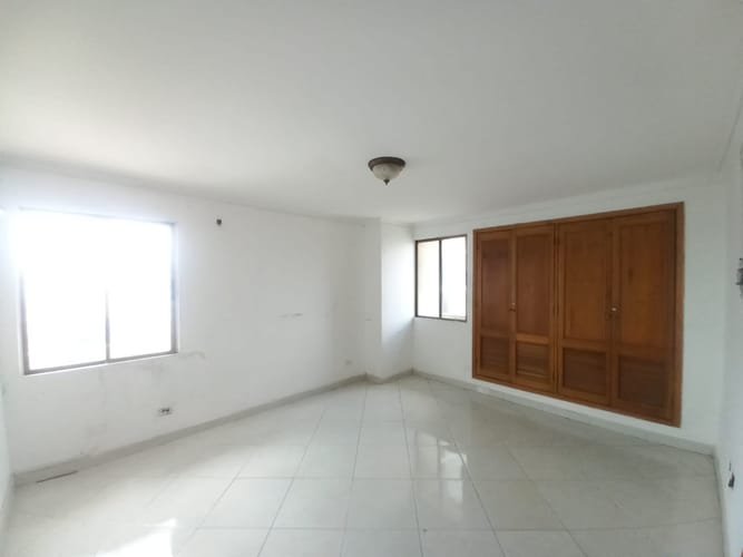 Apartamento de 3 alcobas en venta en Altos Del Prado, Barranquilla, 121 m² · foto 7 de 11