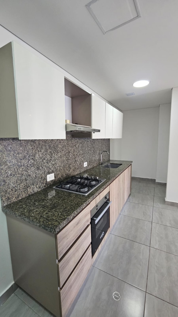 Apartamento en arriendo en Andalucia, Barranquilla · foto 7 de 16
