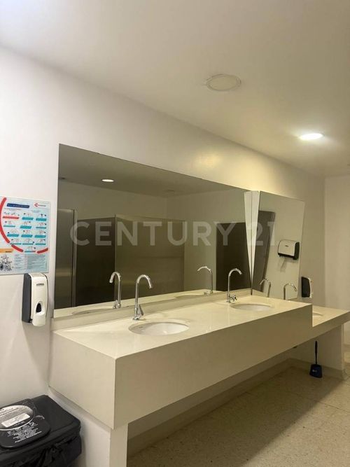 Local en arriendo en Guatiquia, Villavicencio, 2142 m² · foto 19 de 20