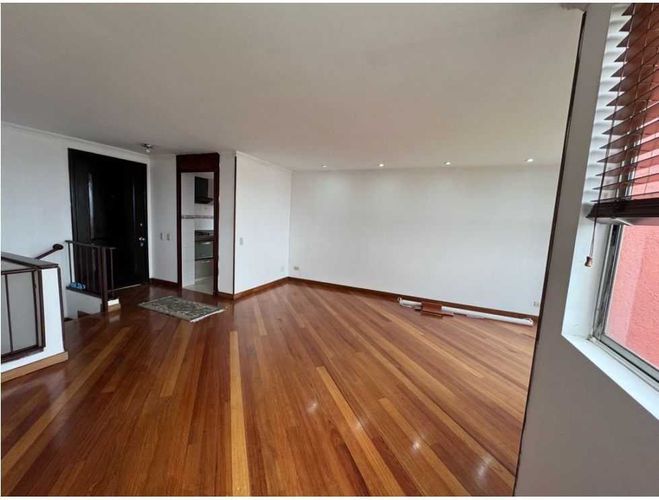 Apartamento de 4 alcobas en venta en Hayuelos, Bogotá, 94 m² · foto 2 de 21