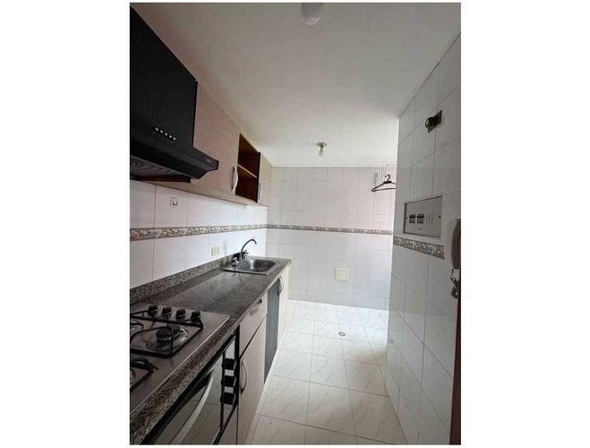 Apartamento de 4 alcobas en venta en Hayuelos, Bogotá, 94 m² · foto 3 de 21