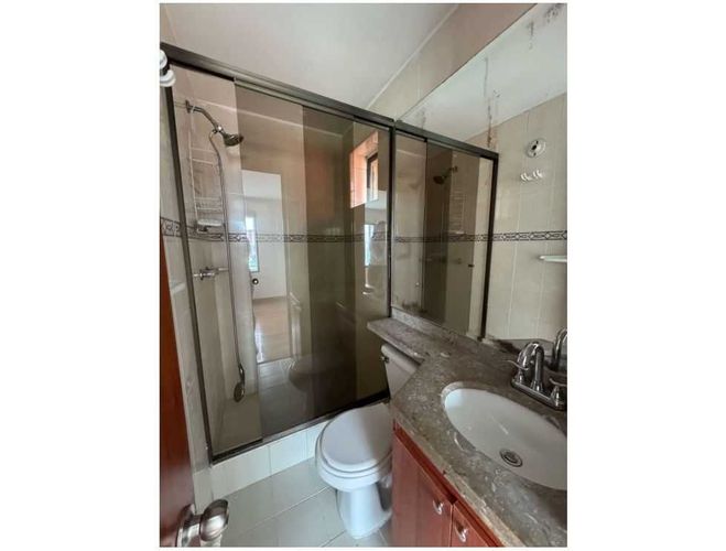 Apartamento de 4 alcobas en venta en Hayuelos, Bogotá, 94 m² · foto 10 de 21