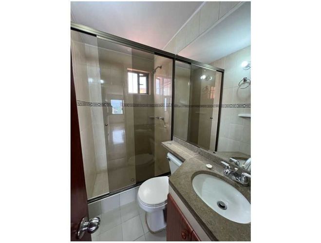 Apartamento de 4 alcobas en venta en Hayuelos, Bogotá, 94 m² · foto 15 de 21