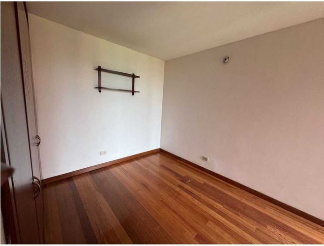 Apartamento de 4 alcobas en venta en Hayuelos, Bogotá, 94 m² · foto 18 de 21