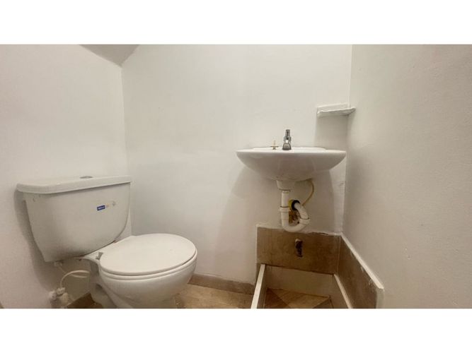 Local en arriendo en San Joaquin, Sabaneta, 24 m² · foto 3 de 5