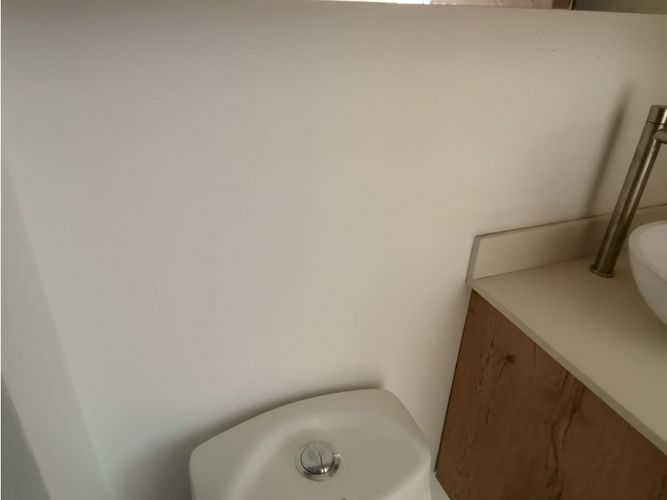 Apartamento en venta en Maria Auxiliadora, Medellín, 55 m² · foto 5 de 13