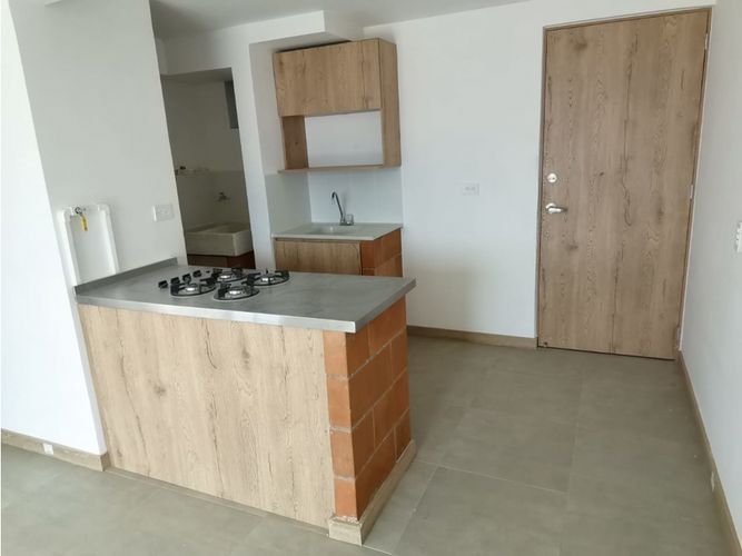 Apartamento en venta en Maria Auxiliadora, Medellín, 55 m² · foto 11 de 13