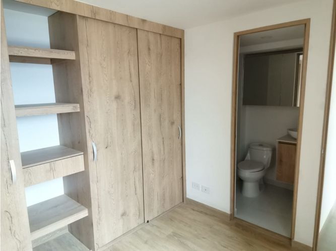 Apartamento en venta en Maria Auxiliadora, Medellín, 55 m² · foto 13 de 13