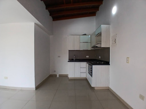 Apartamento en arriendo en Laureles, Medellín · foto 4 de 24