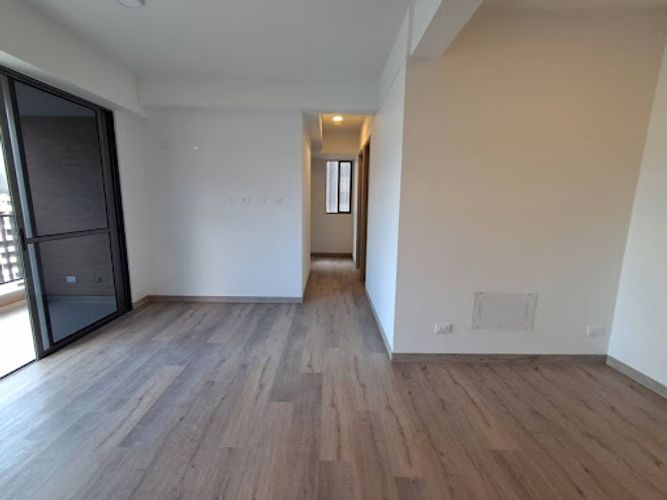 Apartamento de 3 alcobas en arriendo en Ciudad Del Río, Medellín, 77 m² · foto 3 de 24