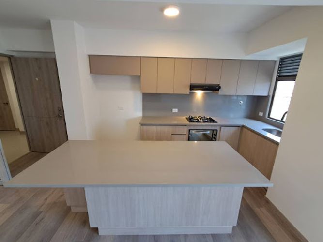 Apartamento de 3 alcobas en arriendo en Ciudad Del Río, Medellín, 77 m² · foto 5 de 24