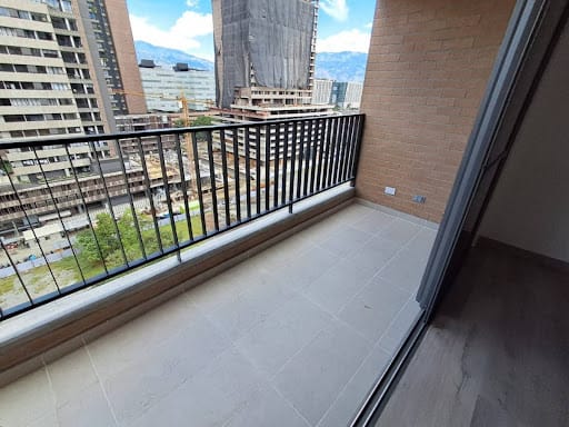 Apartamento de 3 alcobas en arriendo en Ciudad Del Río, Medellín, 77 m² · foto 10 de 24
