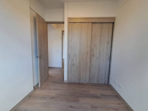 Apartamento de 3 alcobas en arriendo en Ciudad Del Río, Medellín, 77 m² · foto 15 de 24