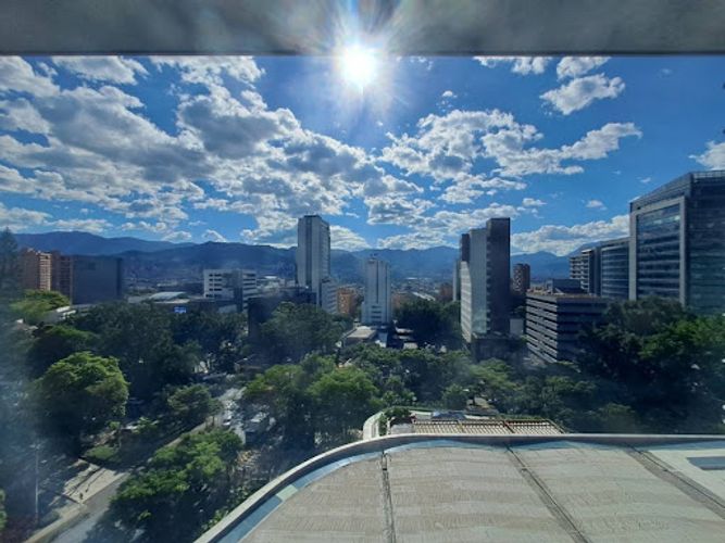 Oficina en arriendo en Milla De Oro, Medellín, 51 m² · foto 7 de 12