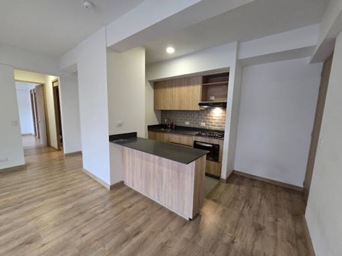 Apartamento de 2 alcobas en venta en El Carmen, El Retiro, 71 m² · foto 2 de 20