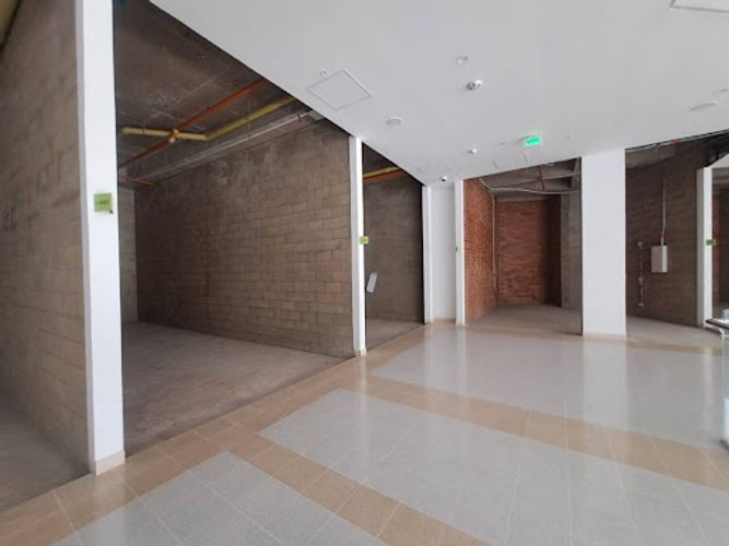 Local en arriendo en La America, Medellín, 31 m² · foto 4 de 13