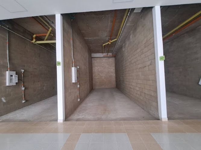 Local en arriendo en La America, Medellín, 31 m² · foto 13 de 13