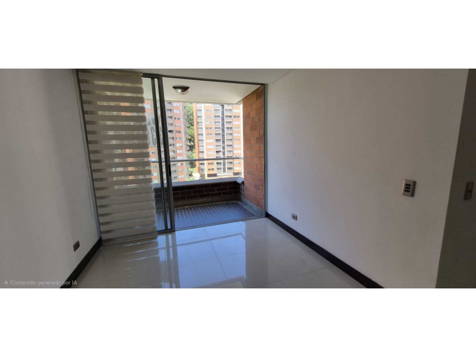 Apartamento en venta en Camino Verde, Envigado · foto 2 de 14