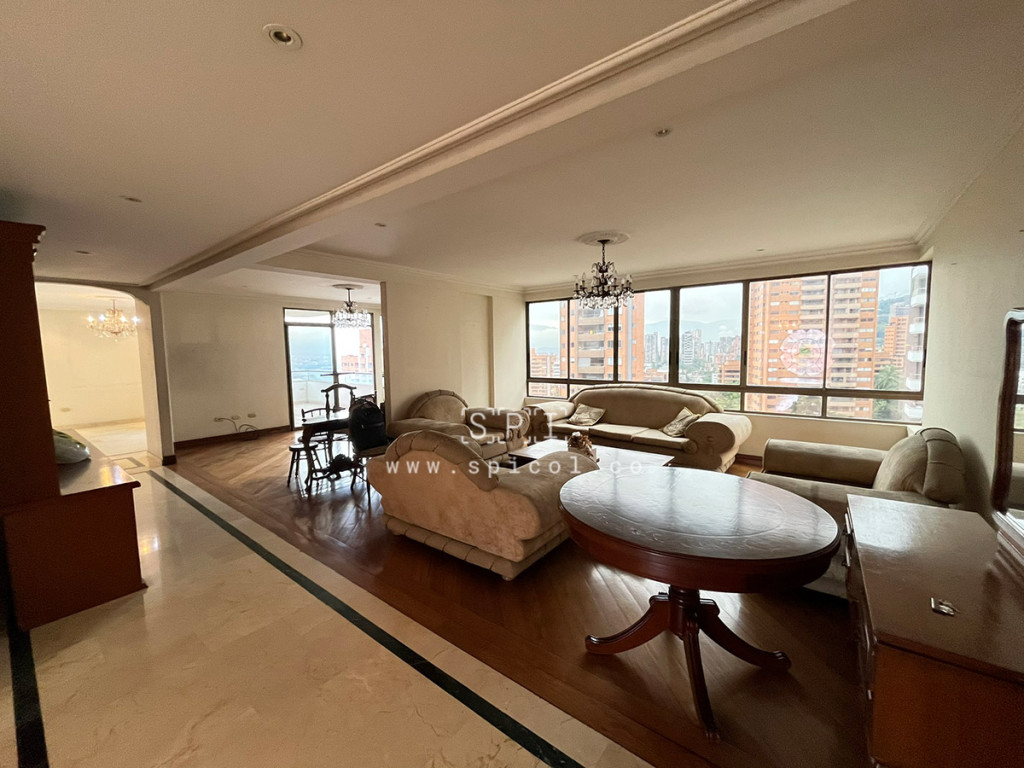 Departamento en venta con baja de precio en El Poblado