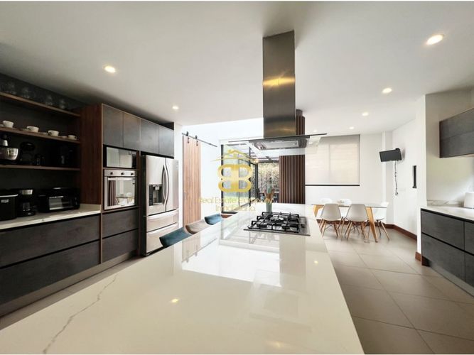 Casa de 3 alcobas en venta en Guaymaral, Bogotá, 360 m² · foto 11 de 24