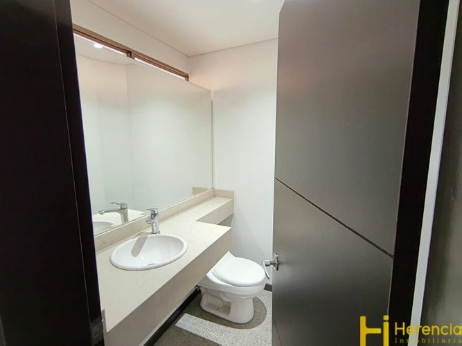 Bodega en arriendo en Manuel Restrepo, Sabaneta, 3197 m² · foto 9 de 10