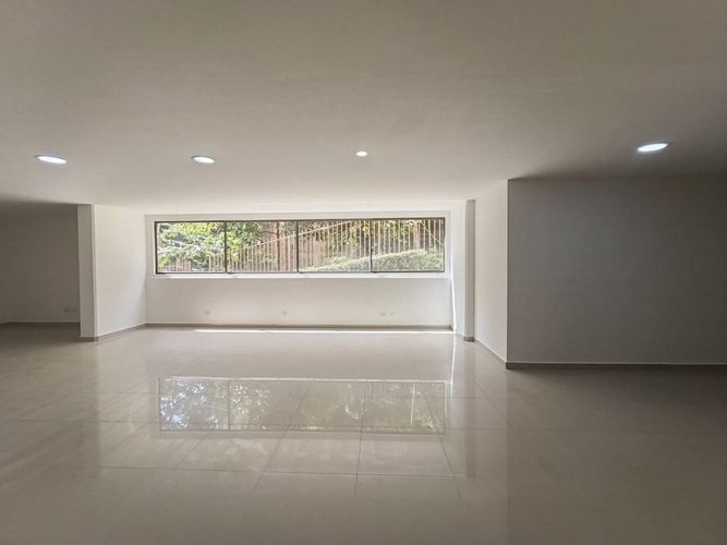 Local en arriendo en Las Lomitas, Sabaneta, 100 m² · foto 9 de 11