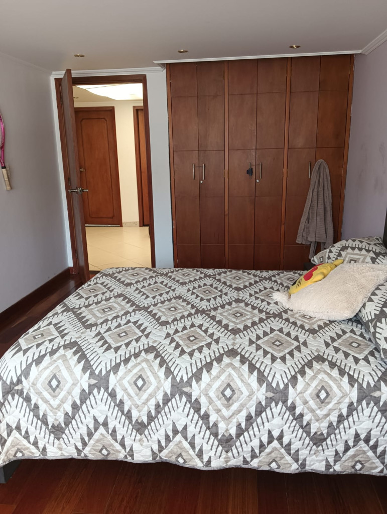 Casa en venta en Santa Sofia, Bogotá · foto 5 de 24