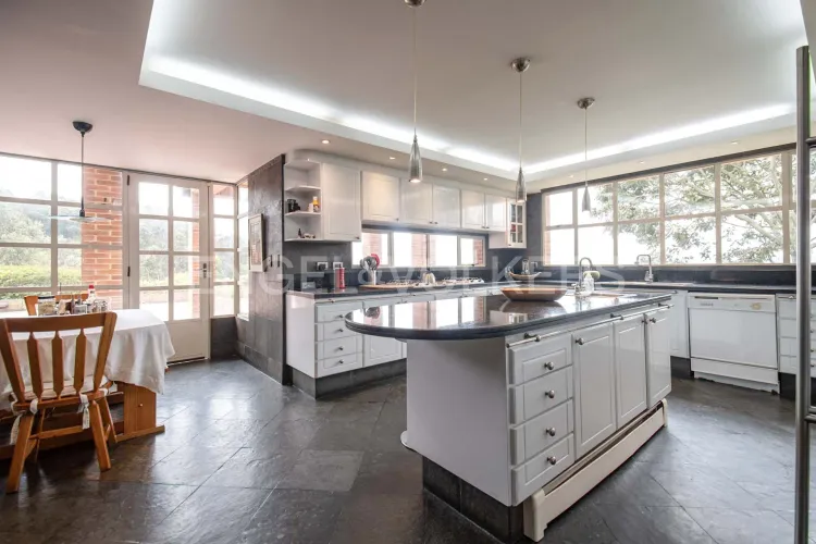 Casa de 4 alcobas en venta en Bosques Del Marques, Bogotá, 710 m² · foto 8 de 24