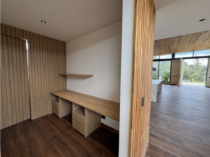 Casa de 5 alcobas en venta en Pantanillo, El Retiro, 320 m² · foto 14 de 22