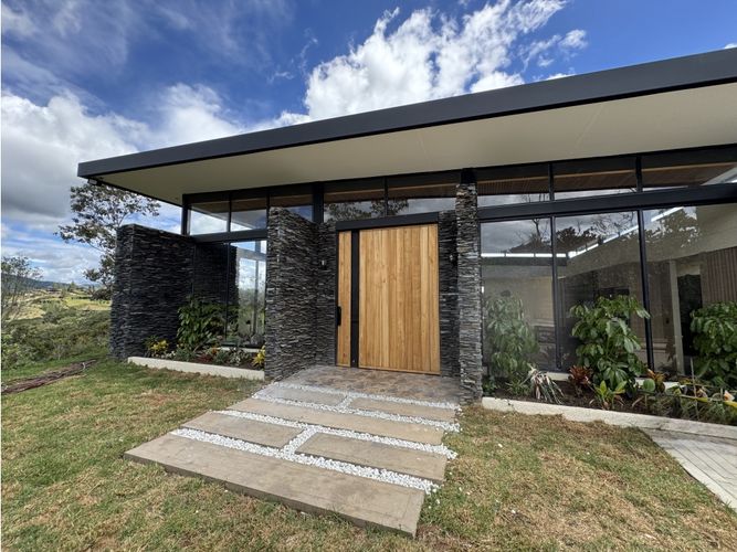 Casa de 5 alcobas en venta en Pantanillo, El Retiro, 320 m² · foto 17 de 22