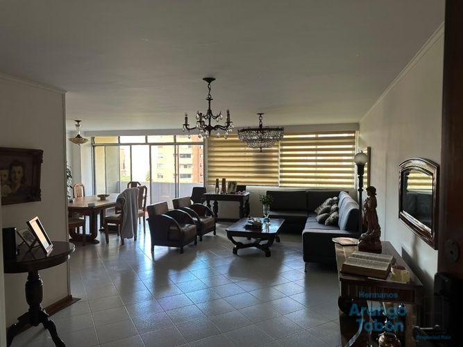 Apartment for rent in Conquistadores, Medellín