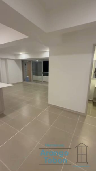 Apartamento en arriendo en Ciudad Del Río, Medellín · foto 5 de 17
