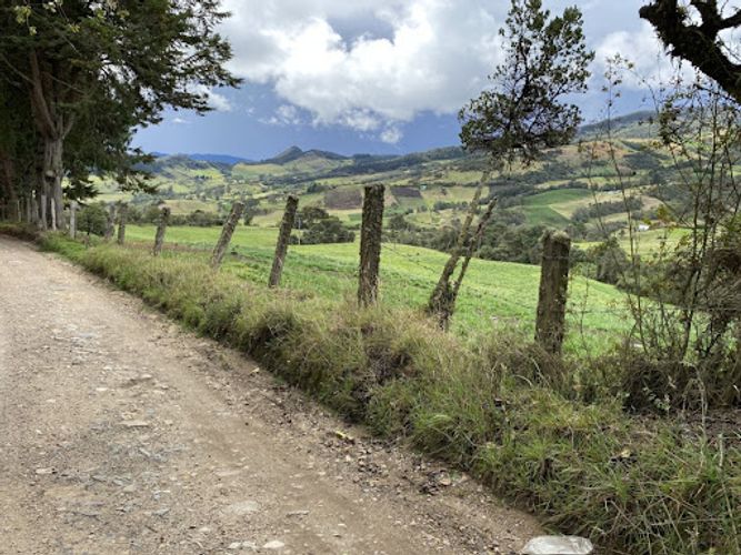 Lote en venta en Paso Real, La Calera, 56 m² · foto 2 de 6