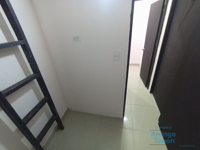 Local en arriendo en Sevilla, Medellín, 4841 m² · foto 4 de 12