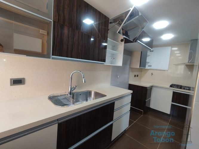 Apartamento de 3 alcobas en arriendo en La Pilarica, Medellín, 107 m² · foto 4 de 19