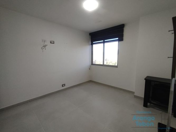 Apartamento de 3 alcobas en arriendo en La Pilarica, Medellín, 107 m² · foto 9 de 19