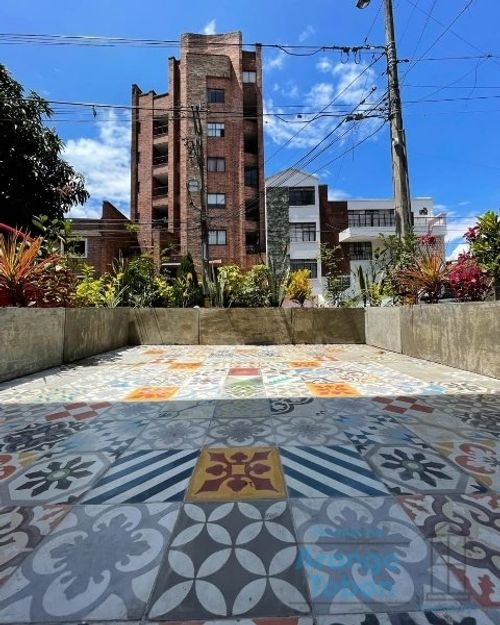 Casa de 5 alcobas en arriendo en Laureles, Medellín, 324 m² · foto 20 de 20
