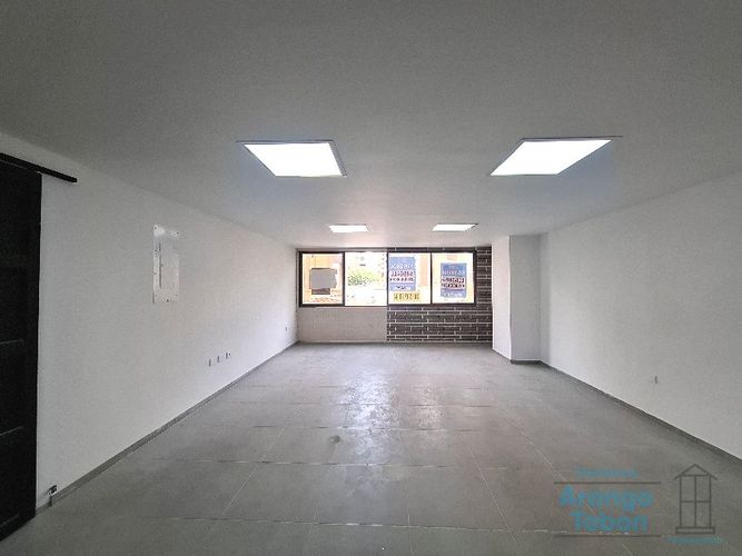Local en arriendo en La America, Medellín, 152 m² · foto 3 de 6